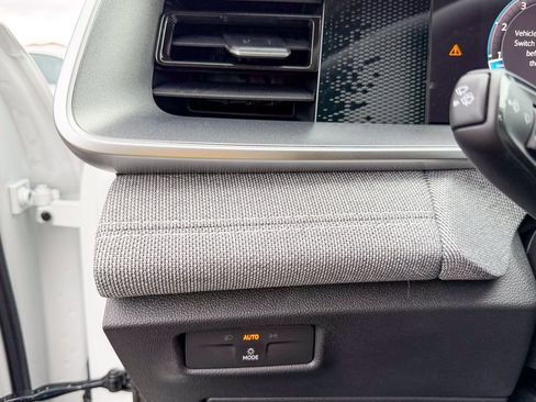 New 2026 Volkswagen Tiguan S image 18