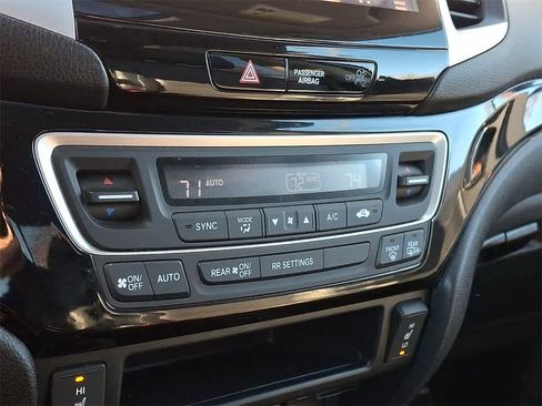 Used 2019 Honda Ridgeline RTL-E image 11