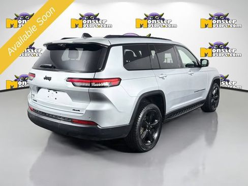 Used 2024 Jeep Grand Cherokee L Limited w/ Luxury Tech Group II AWD/4WD image 5
