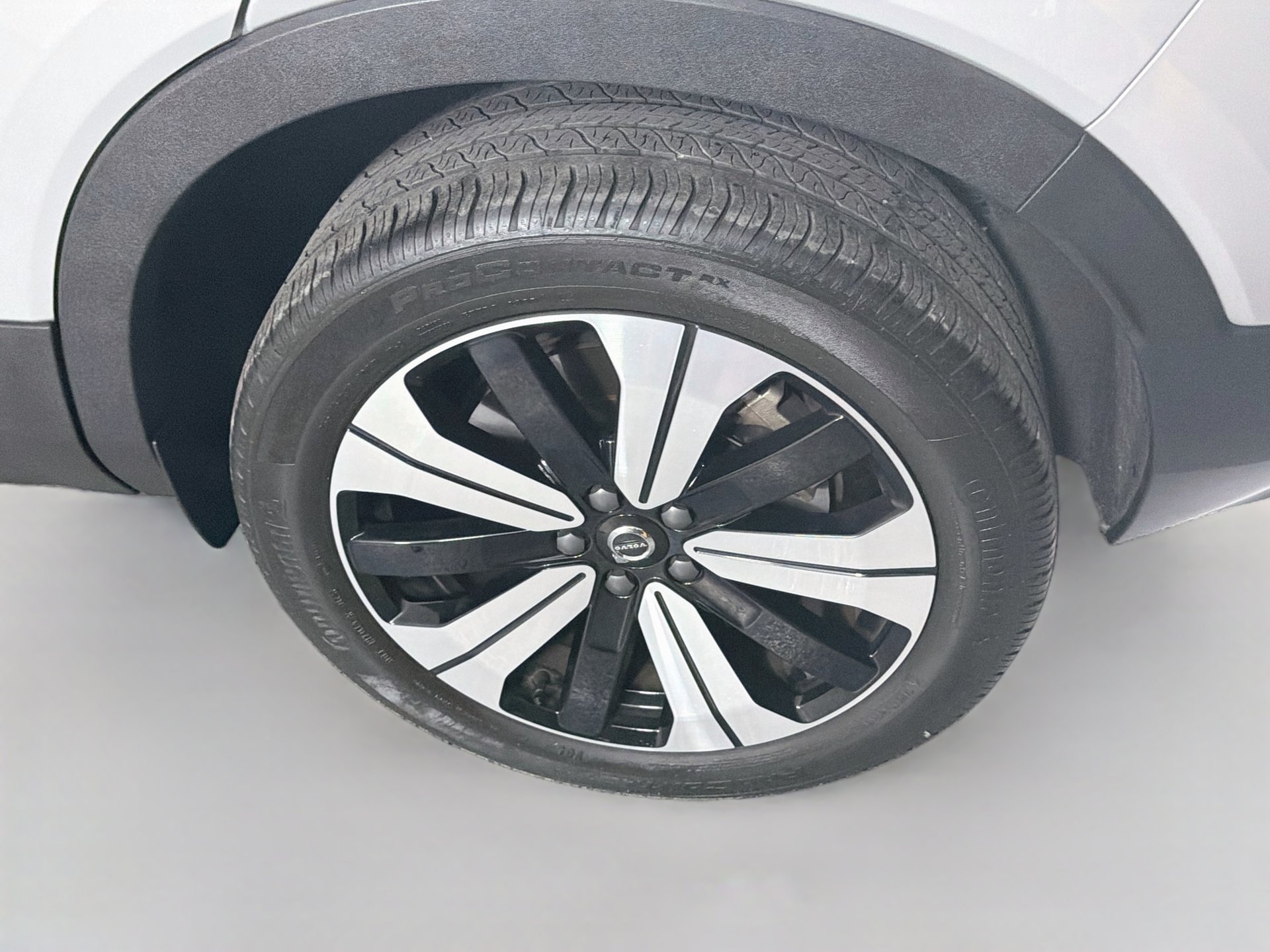 Certified 2023 Volvo XC40 Recharge Core w/ Protection Package Premier AWD/4WD image 30
