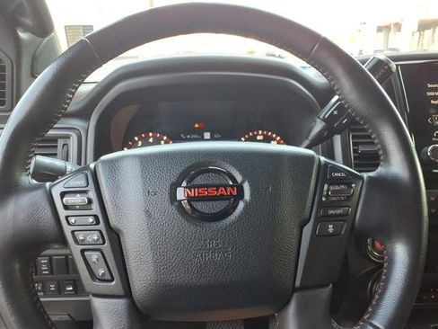 Used 2021 Nissan Titan PRO-4X w/ Pro-4x Convenience Package AWD/4WD image 24