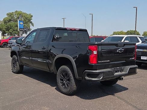 New 2026 Chevrolet Silverado 1500 ZR2 AWD/4WD image 3