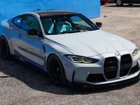 Used 2021 BMW M4 Competition w/ Executive Package RWD image 9