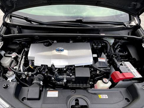 Used 2021 Toyota Prius L Eco image 13