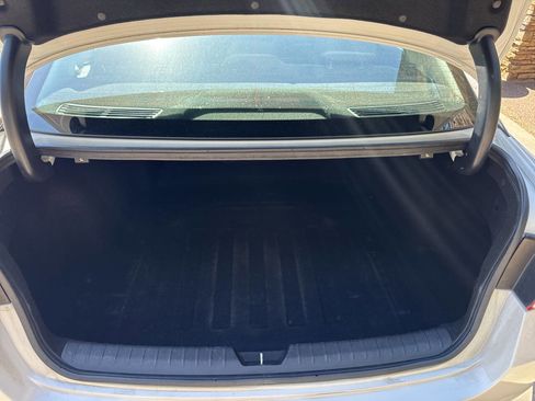 Used 2016 Kia Optima LX w/ Option Group 014 FWD image 25
