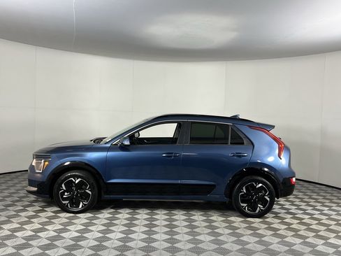 Used 2023 Kia Niro Wind w/ Wind Preserve Package image 10