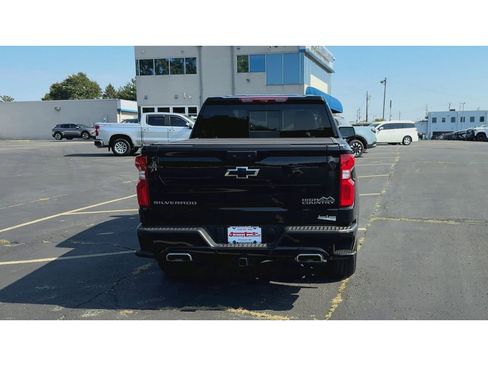 Used 2024 Chevrolet Silverado 1500 High Country image 7