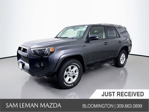 Used 2015 Toyota 4Runner SR5 Premium image 3