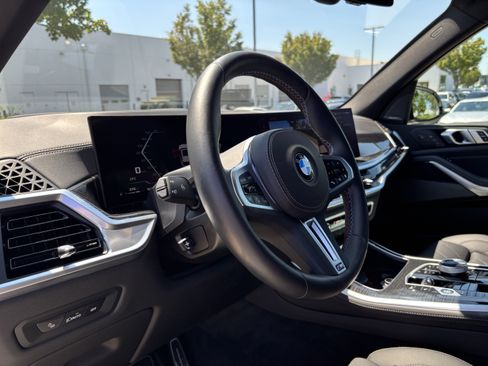 Used 2025 BMW X5 M60i w/ Executive Package AWD/4WD image 17