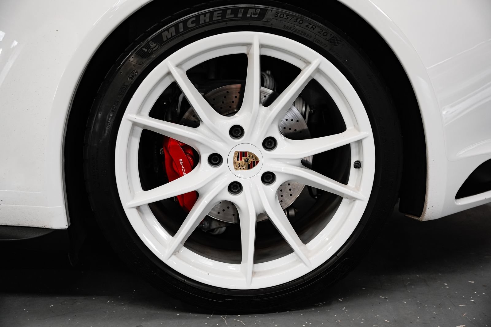 Used 2019 Porsche 911 Targa 4 GTS w/ GTS Interior Package AWD/4WD image 47