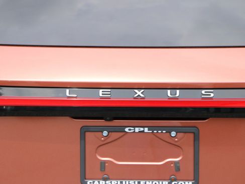 Used 2023 Lexus RX 350 Premium Plus w/ Accessory Package AWD/4WD image 5