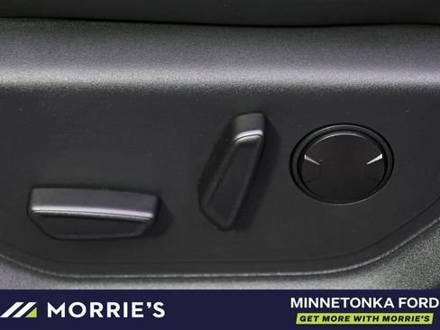 Used 2022 Ford Expedition XLT AWD/4WD image 14