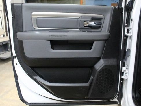 Used 2019 RAM 1500 Big Horn AWD/4WD image 13