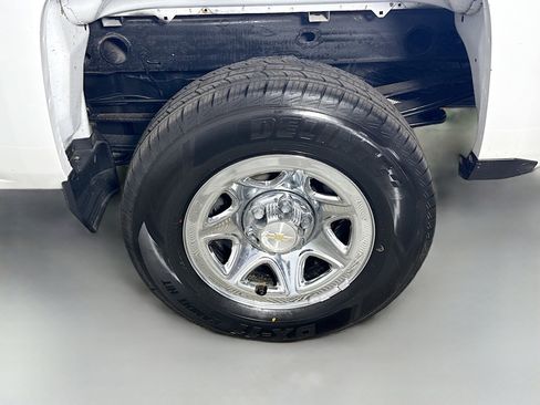 Used 2018 Chevrolet Silverado 1500 LS image 31