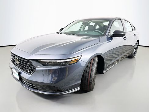 New 2026 Honda Accord SE image 3