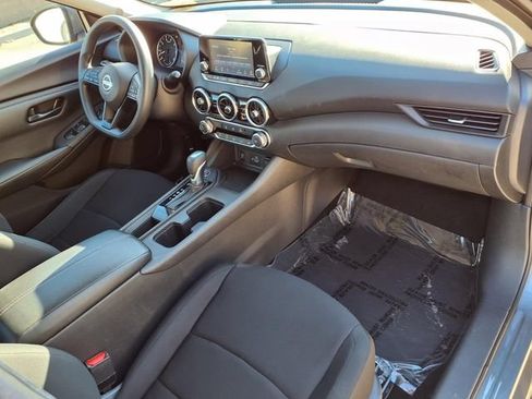 Used 2024 Nissan Sentra S FWD image 28