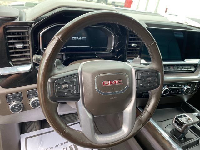 Used 2023 GMC Sierra 1500 SLT AWD/4WD image 11