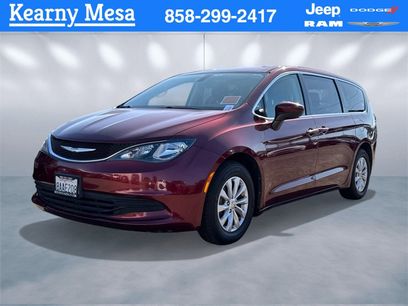 Used 2017 Chrysler Pacifica Touring w/ Tire & Wheel Group