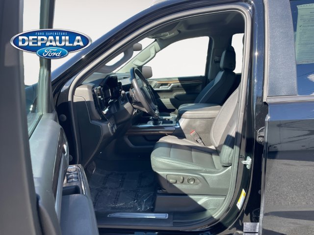Used 2023 Chevrolet Silverado 1500 RST w/ Convenience Package II AWD/4WD image 11