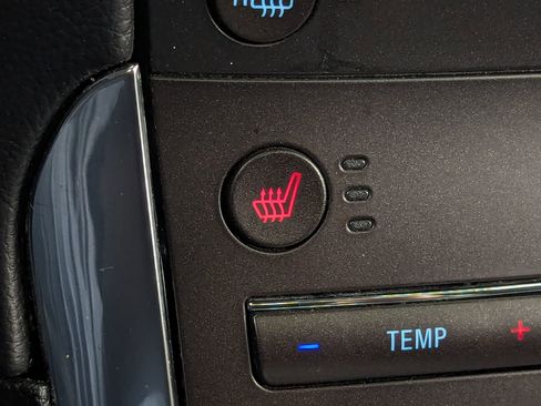 Used 2020 Ford Edge ST image 29