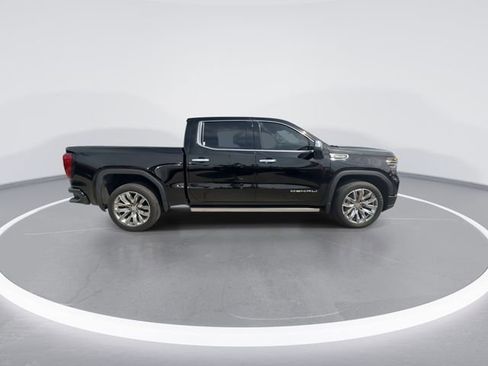 Used 2024 GMC Sierra 1500 Denali w/ Denali Reserve Package AWD/4WD image 9