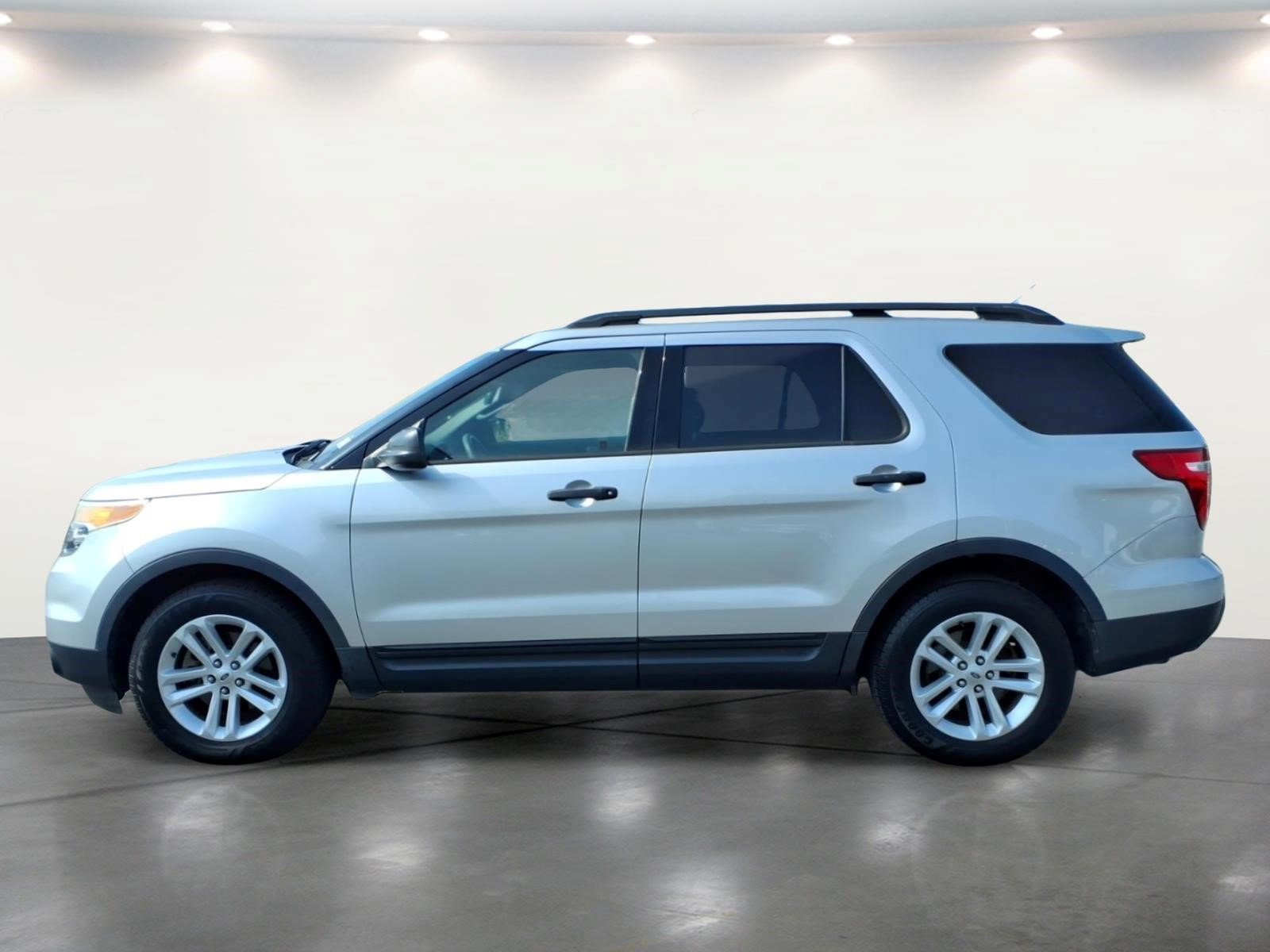 Used 2015 Ford Explorer FWD image 22