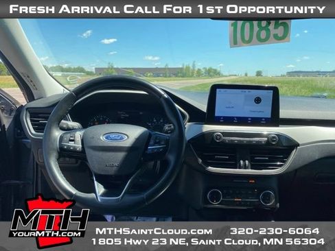 Used 2022 Ford Escape SE w/ Convenience Package AWD/4WD image 10