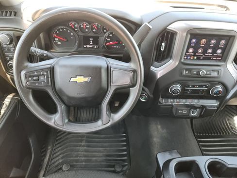 Used 2024 Chevrolet Silverado 1500 Custom AWD/4WD image 26