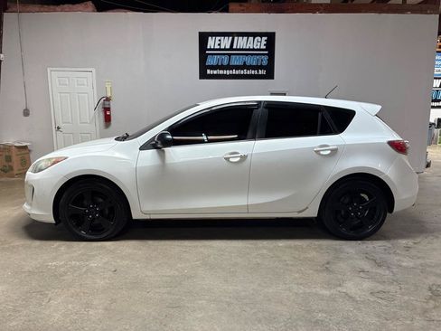 Used 2013 MAZDA MAZDA3 i Touring FWD image 4