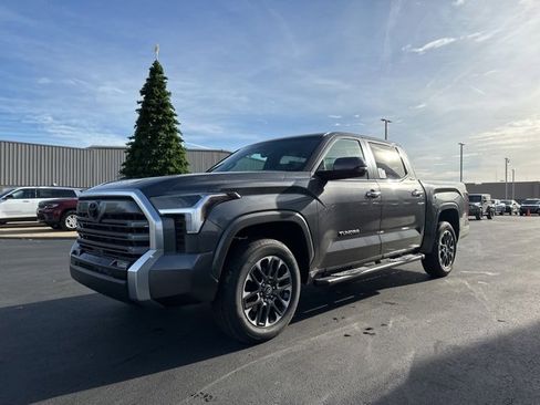 New 2026 Toyota Tundra Limited image 3