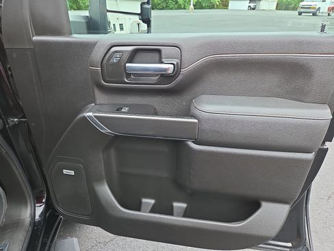 Used 2022 GMC Sierra 2500 AT4 w/ AT4 Preferred Package AWD/4WD image 17
