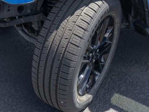 Used 2022 Jeep Wrangler Unlimited Sahara image 13