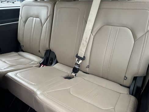 Used 2023 Ford Expedition Max Limited image 17