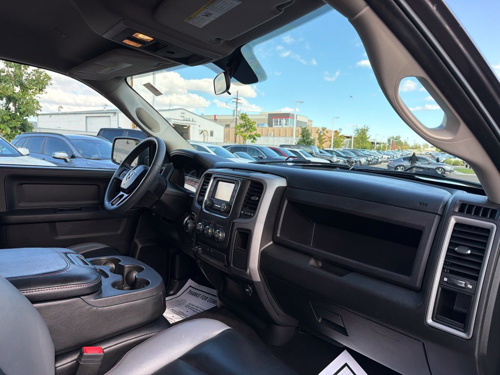 Used 2021 RAM 1500 Express w/ Express Value Package AWD/4WD image 13