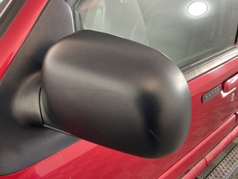 Used 2004 Ford Explorer Sport Trac XLS image 9