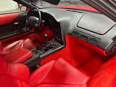 Used 1994 Chevrolet Corvette ZR1 RWD image 27