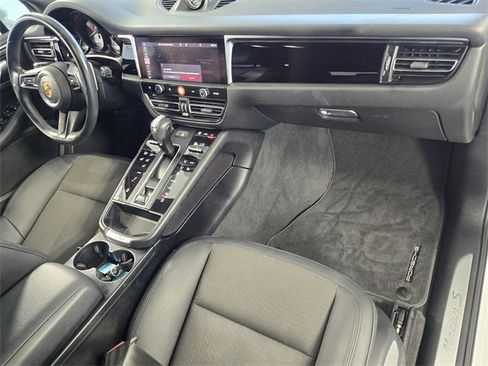 Used 2022 Porsche Macan S image 15