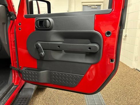 Used 2010 Jeep Wrangler Sport AWD/4WD image 14