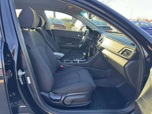 Used 2017 Kia Optima LX image 26