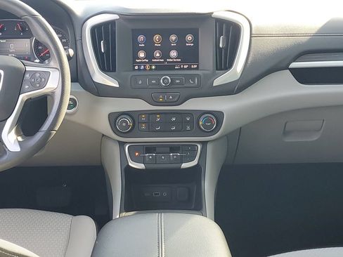 Used 2023 GMC Terrain SLE FWD image 18