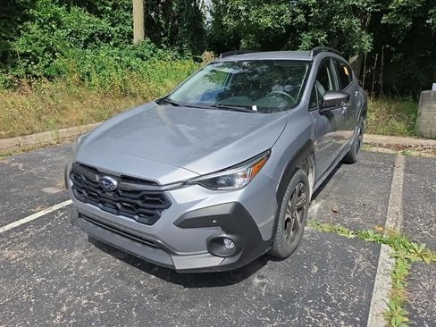 Certified 2024 Subaru Crosstrek 2.0i Premium w/ Popular Package #3 AWD/4WD image 2