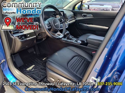 Used 2023 Kia Sportage SX FWD image 2