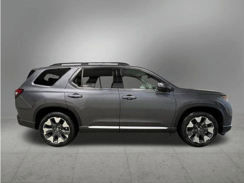 New 2026 Honda Pilot Elite image 8