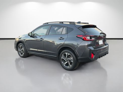 Used 2024 Subaru Crosstrek 2.0i Premium AWD/4WD image 5