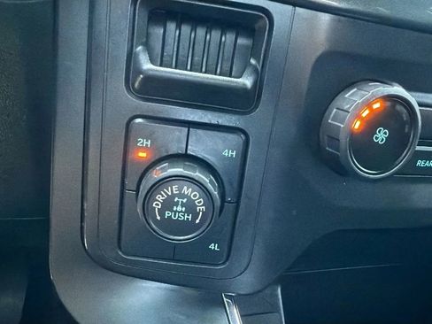 Used 2021 Ford F150 XLT AWD/4WD image 24