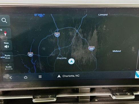 Used 2024 Hyundai Kona SEL FWD image 22