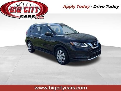 Used 2017 Nissan Rogue S w/ S Appearance Package AWD/4WD image 1
