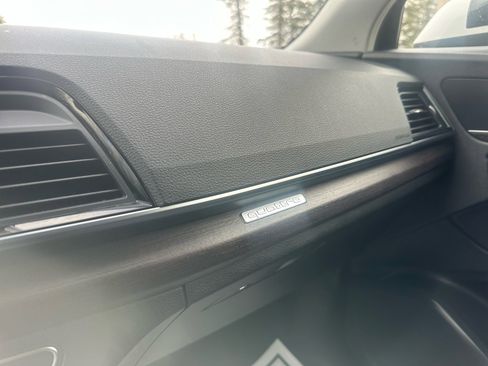 Used 2021 Audi Q5 2.0T Premium image 27