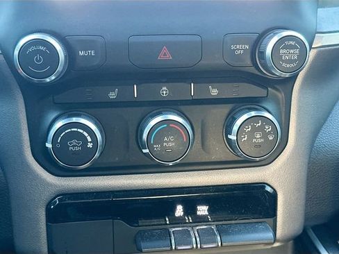 Used 2023 RAM 1500 Big Horn AWD/4WD image 16