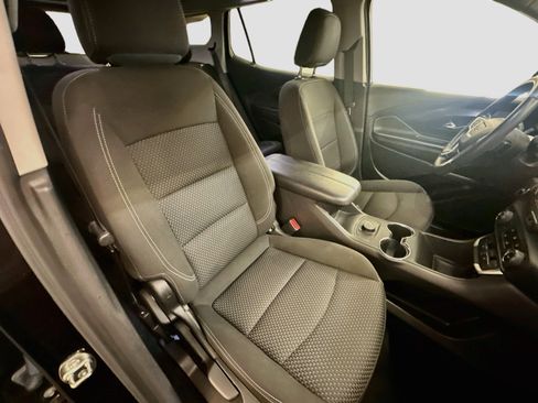 Used 2024 GMC Terrain SLE AWD/4WD image 32